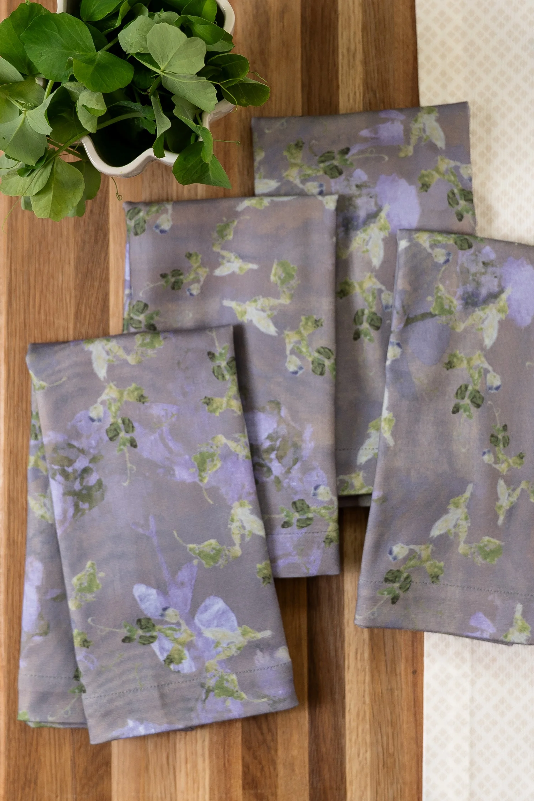 Sweet Pea Flower Napkin