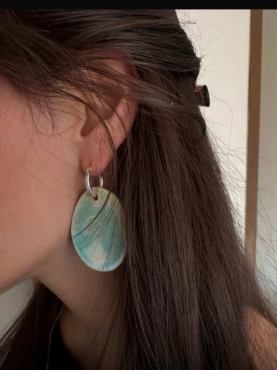 Algunos de los pares de aretes recientes. Pocas piezas disponibles en la p&aacute;gina web 🏹