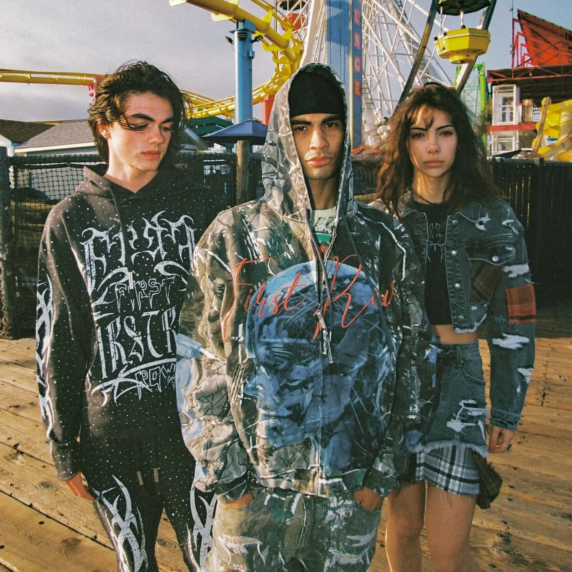 Callaway, Izzy, Sara