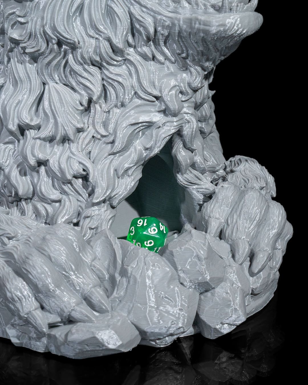 Wolf_Bite_Dice_Tower_6_eb47f07f20.jpg