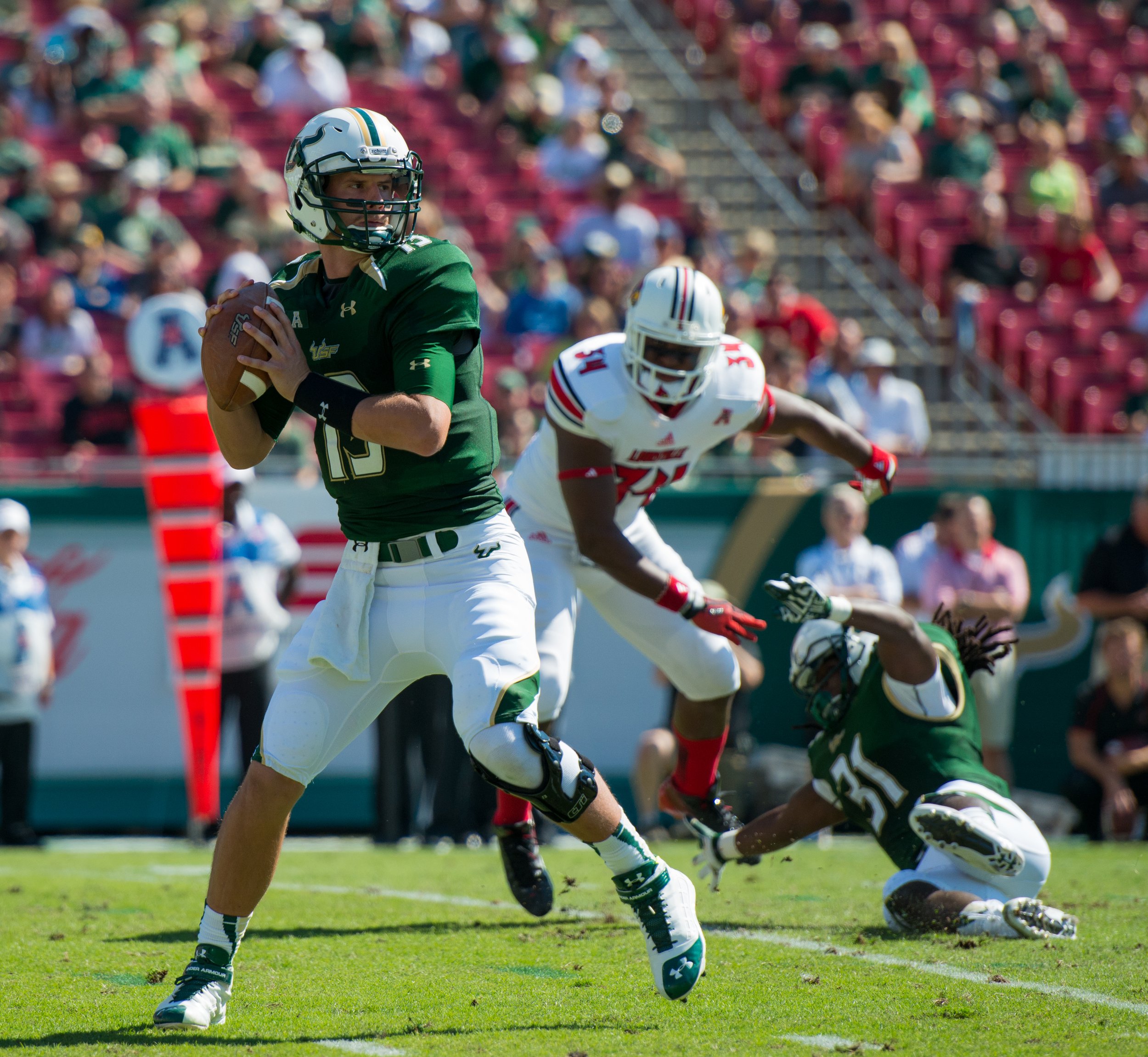 USFFootball-7.jpg