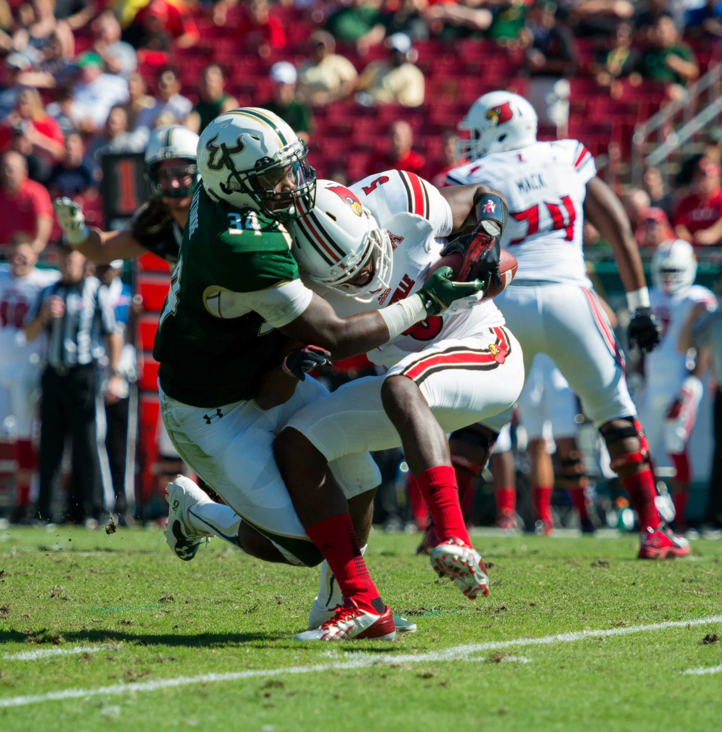 USFFootball-8.jpg