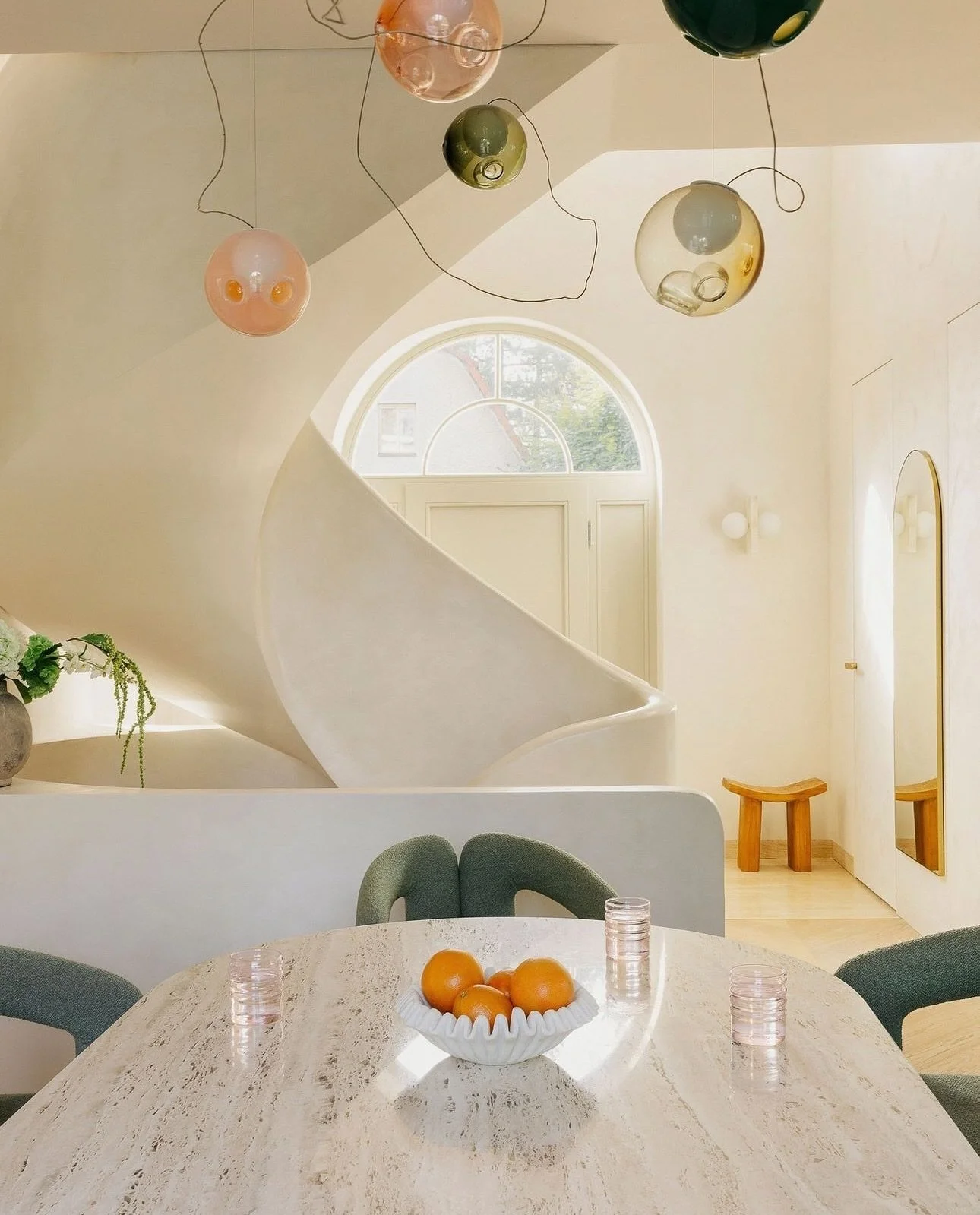 It&rsquo;s a sunny late summer day in Berlin. An excavator still raging in the front yard, you can pass by the front door of the bright white new building. Jessie Wei&szlig; (@journelles ) and Johan Fink open the door.. @ad_germany 
@maison.journelle