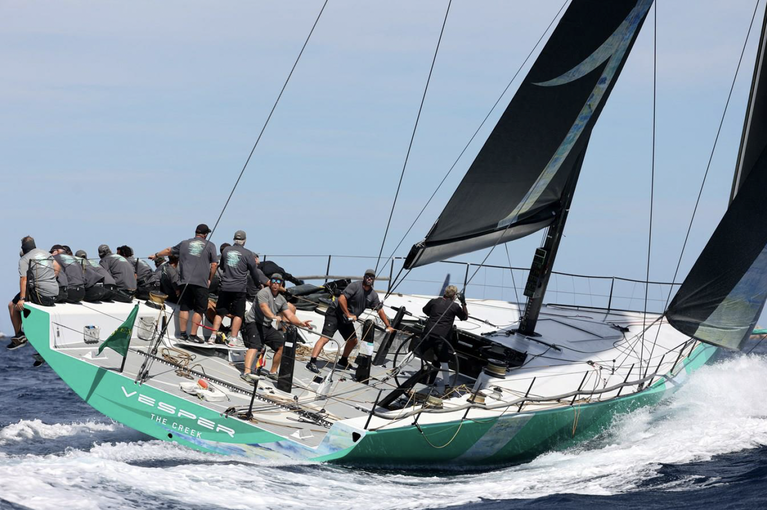Vesper_McDYachts_Exterior_10.png