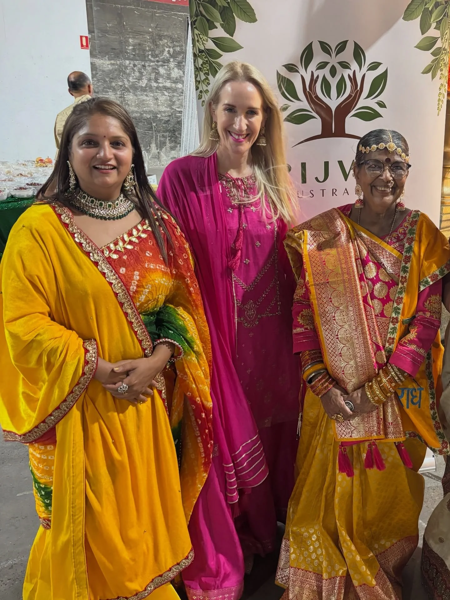 Grateful to have experienced an evening of music and meaningful connection ✨🙏

It is always special to learn about and appreciate different cultures, coming together with respect, openness, and shared positivity 💫

Grateful to witness the energy of