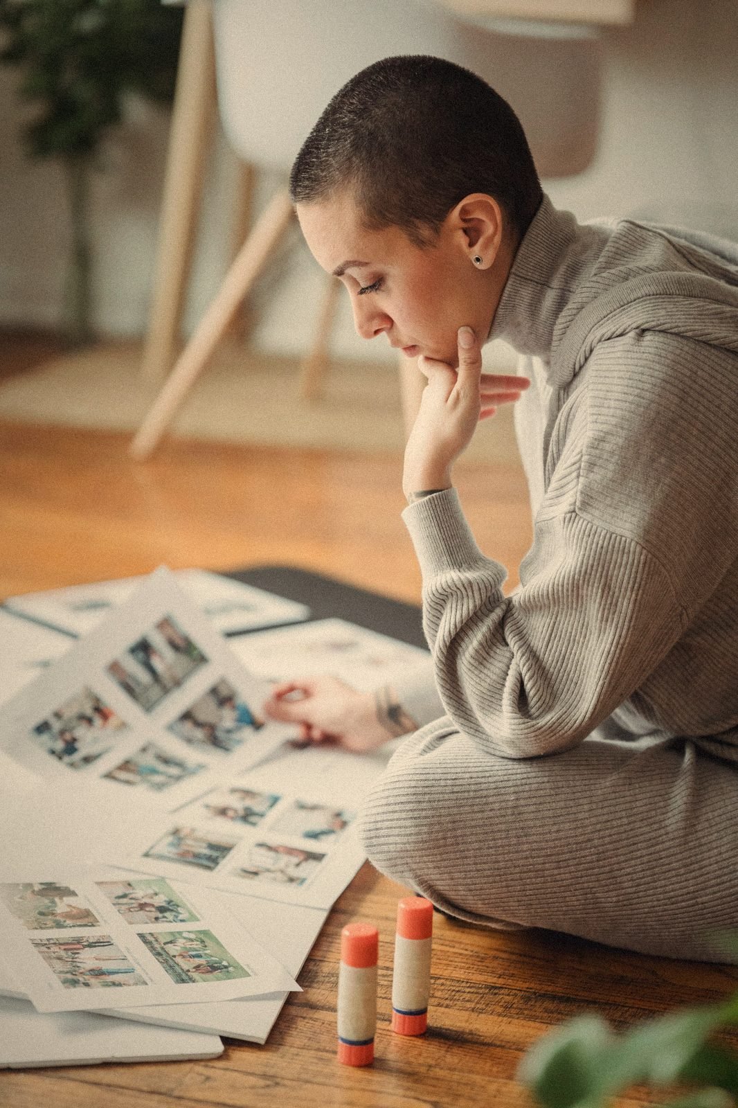 creative-workshop-collage-planning-on-floor.jpg