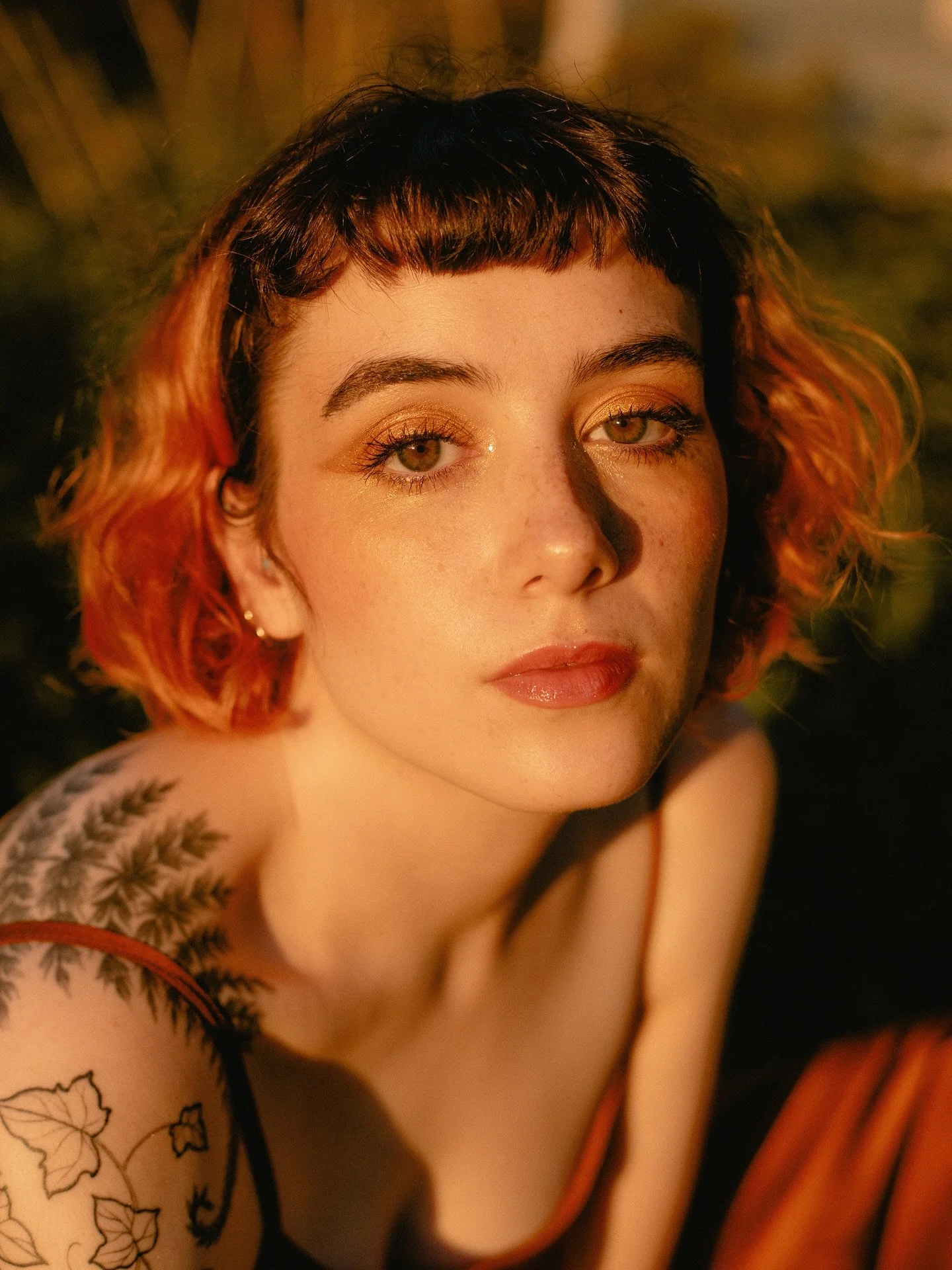 for those who have not been introduced, i&rsquo;m tessa 🌞

i&rsquo;m a photographer and artist from cleveland, ohio. i love light and color and music and people. though i have many mediums i pursue (painting, music, film, editing, design, and many m
