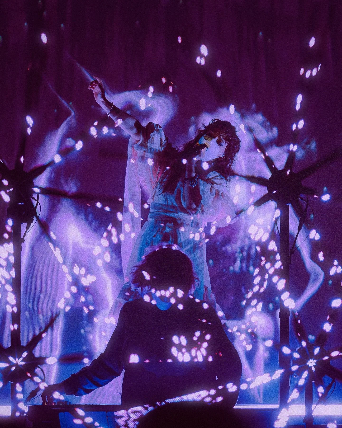 𝔱𝔥𝔢𝔯𝔢&rsquo;𝔰 𝔞 𝔰𝔱𝔬𝔯𝔪 𝔬𝔣 𝔳𝔦𝔬𝔩𝔢𝔱 𝔥𝔞𝔷𝔢

one of my favorite shows to date for @globeironcle ✨ the visuals and worldbuilding of @purityring has me inspired and I am grateful for the chance to capture these moments 

p.s. obsessed 