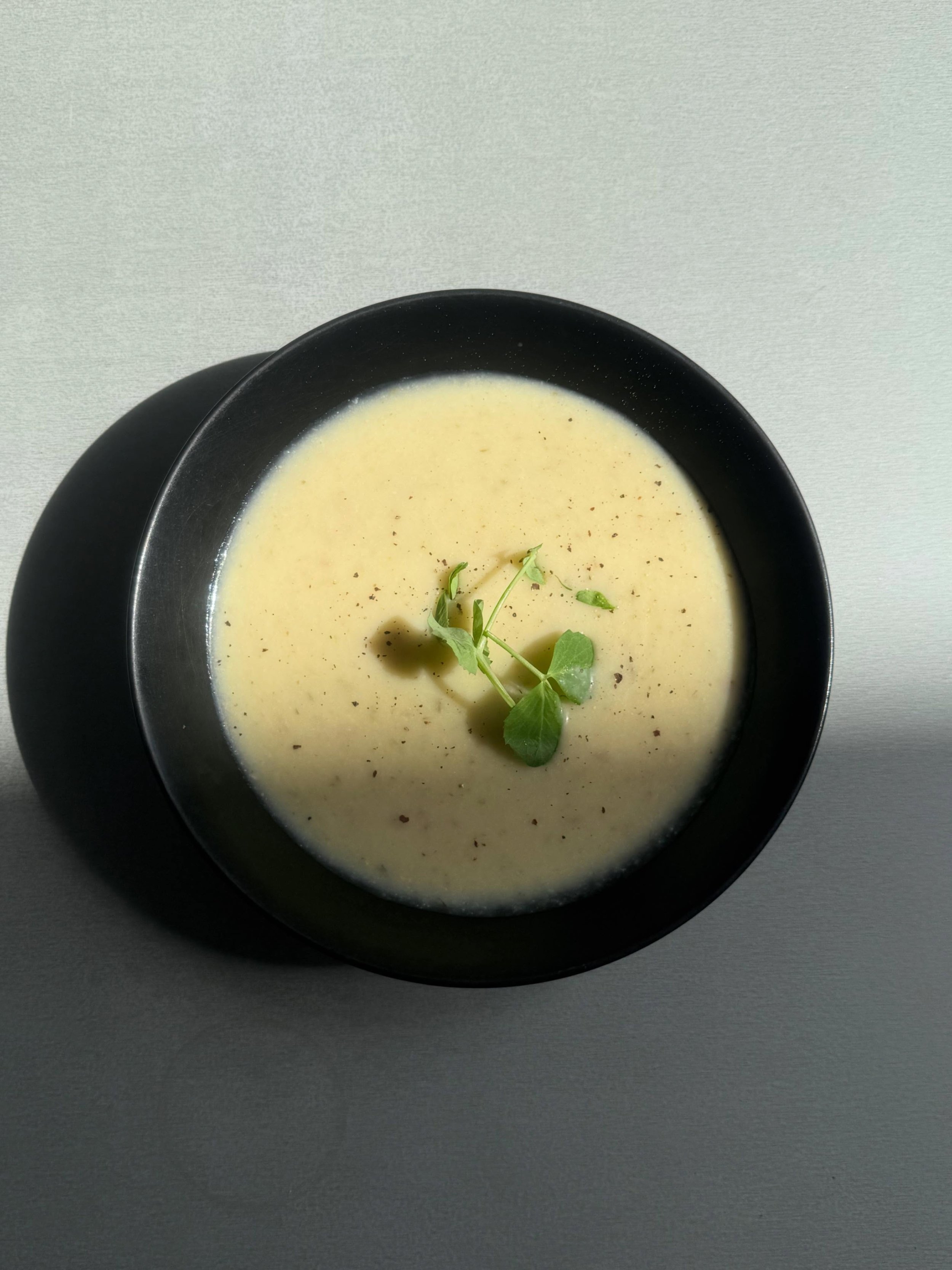 It&rsquo;s getting colder so it&rsquo;s time for soup! 🥣 

Special of the week: Cauliflower &amp; bacon soup