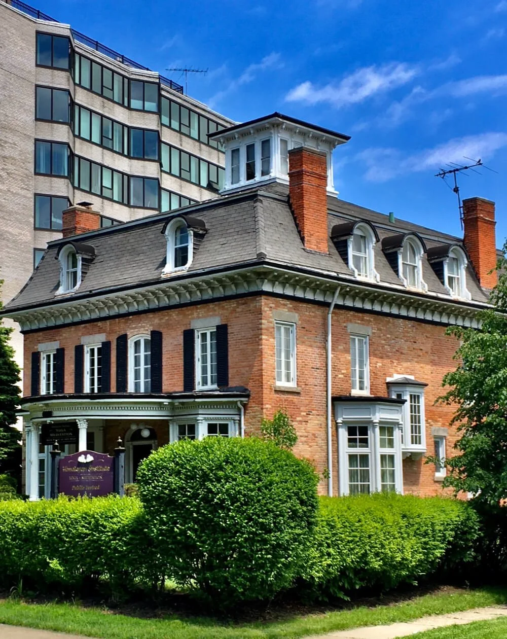 Himalayan Institute Buffalo