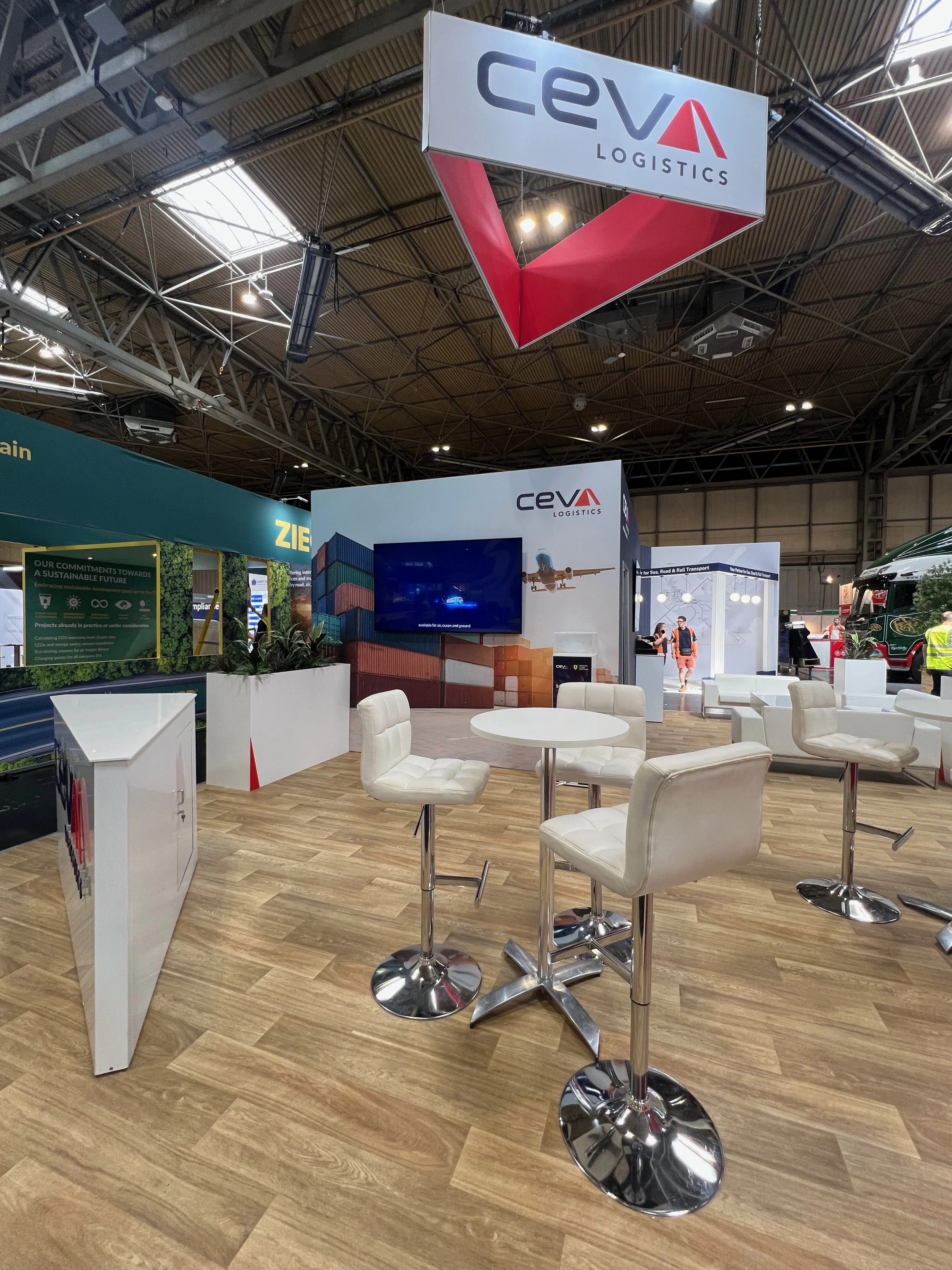 This triangular hanging structure was produced and installed by our team using our lightweight TFG hire display system.