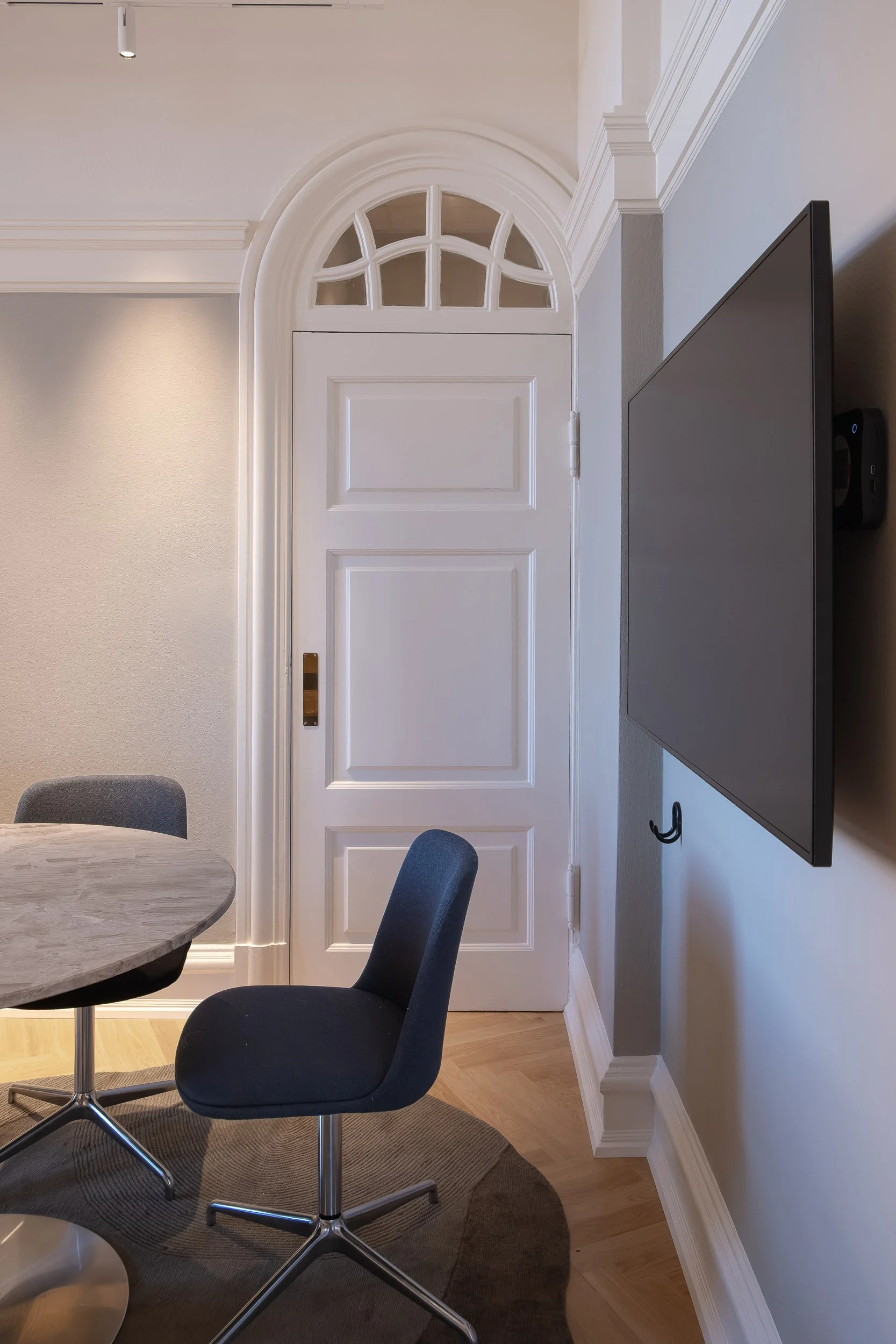 signal-arkitekter-j. Lauritzen-workplace-design-meetingroom-1523.jpg
