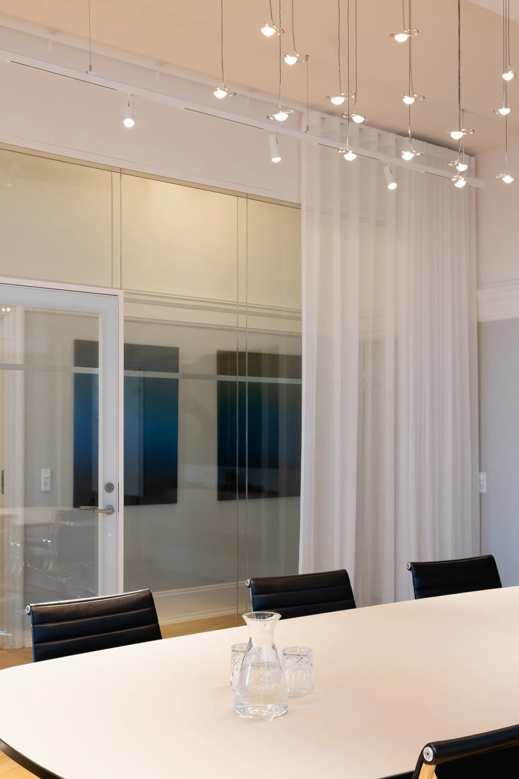 signal-arkitekter-j. Lauritzen-workplace-design-meetingroom-1482.jpg