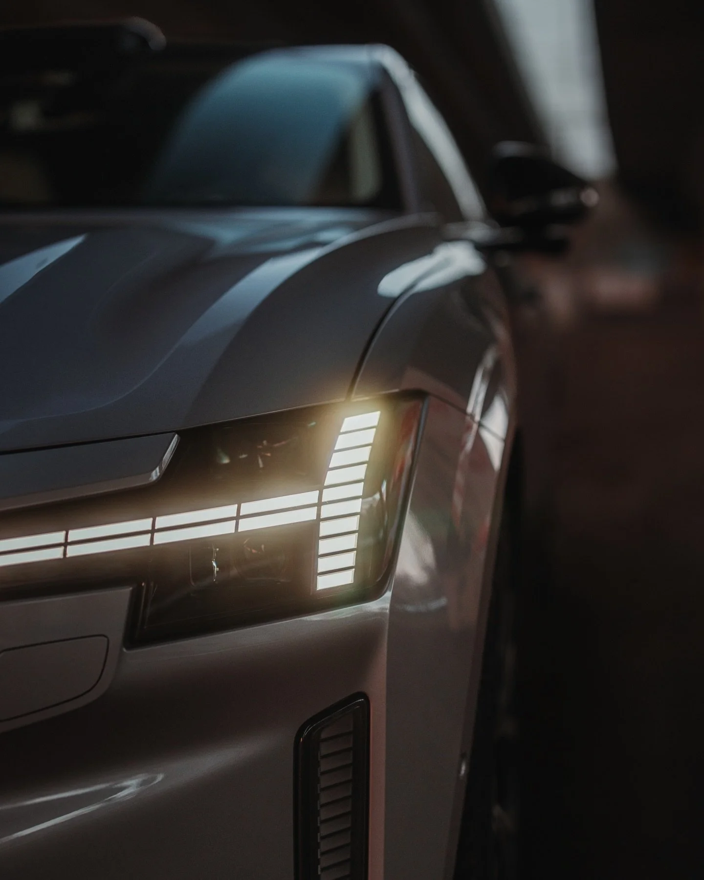 Volvo ES90 rolling through golden hour. 

#volvoes90