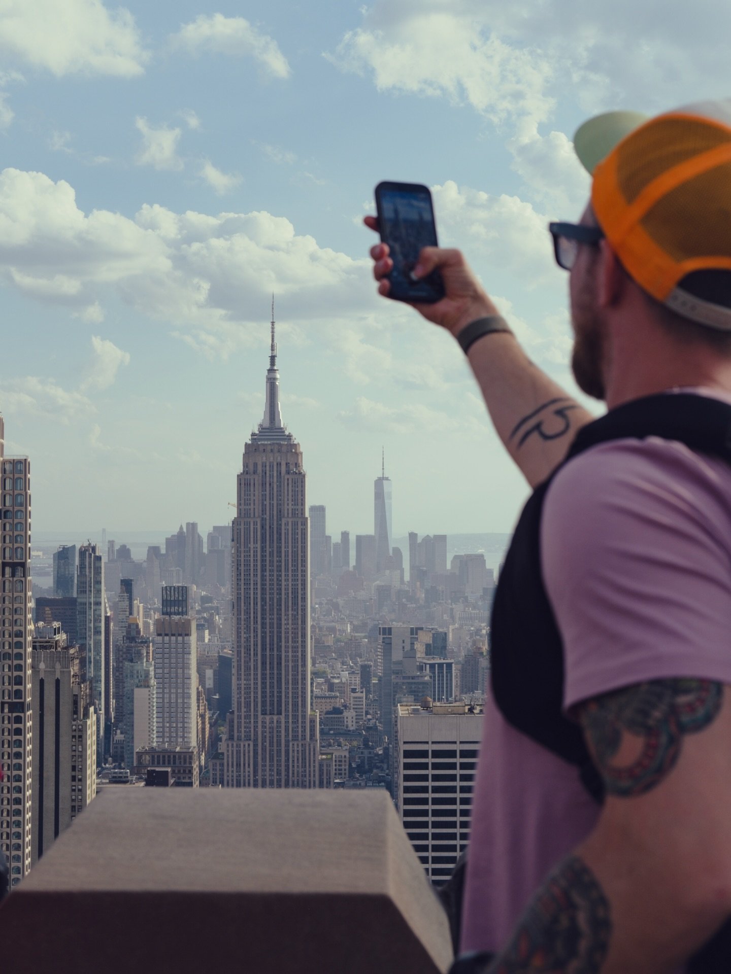 W tamtym roku o tej porze pakowałem się właśnie na Teneryfę oraz na wyjazd do Stan&oacute;w, gdzie razem z @bepolarcrew odwiedziliśmy Nowy Jork i Oregon. 2026 jest u mnie zdecydowanie spokojniejszy pod kątem podr&oacute;ży - napisałbym, że to przez t