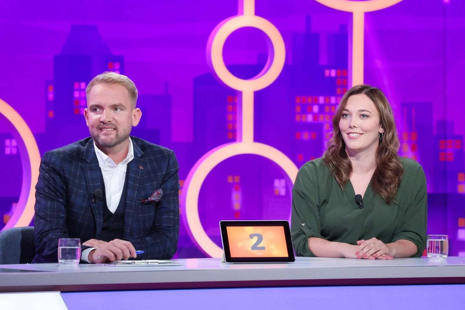 Pohřební průvodci, média, pořad Inkognito, Alena Koublová