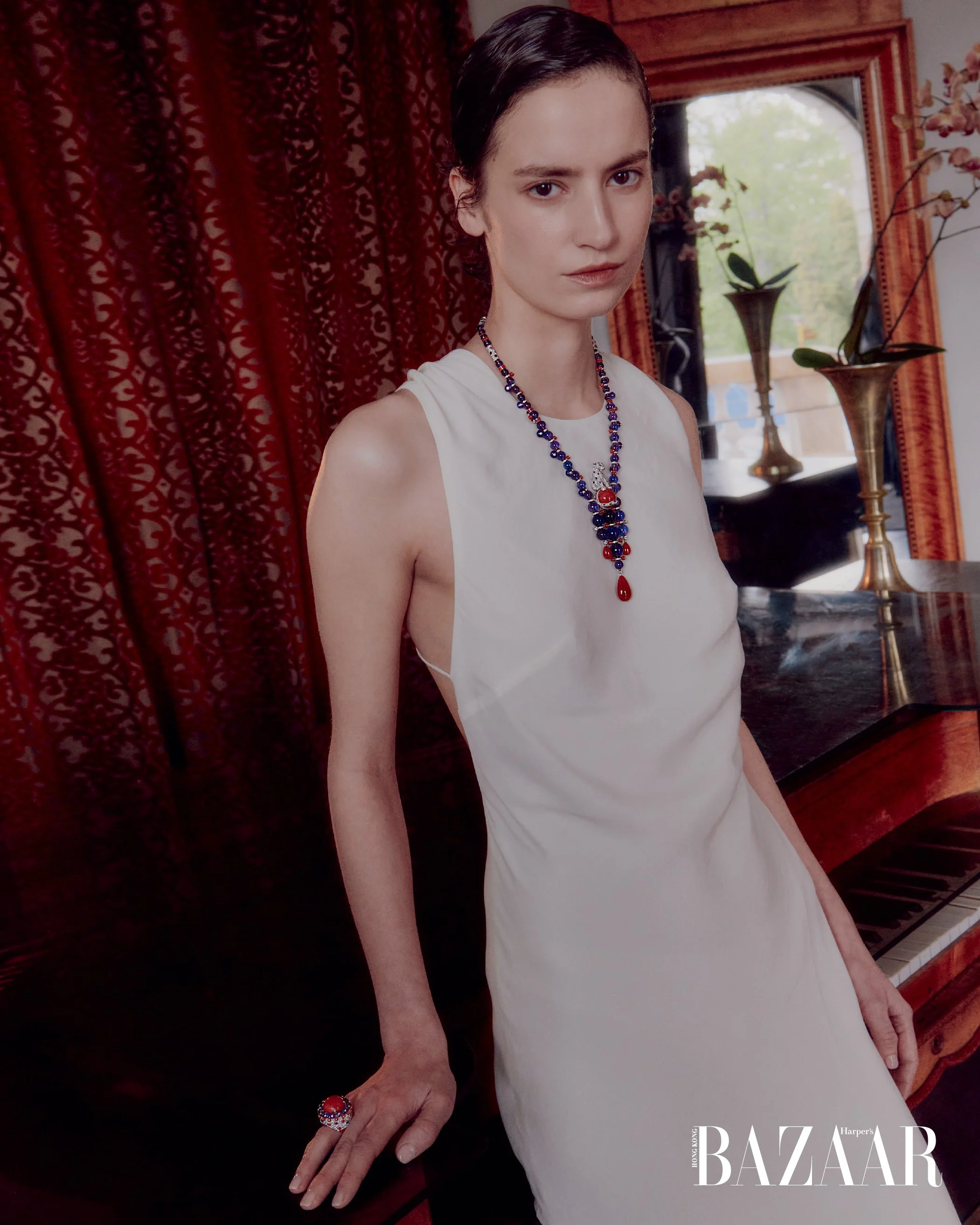 BAZ446_Jewelry Focus_Cartier Styling2.jpeg