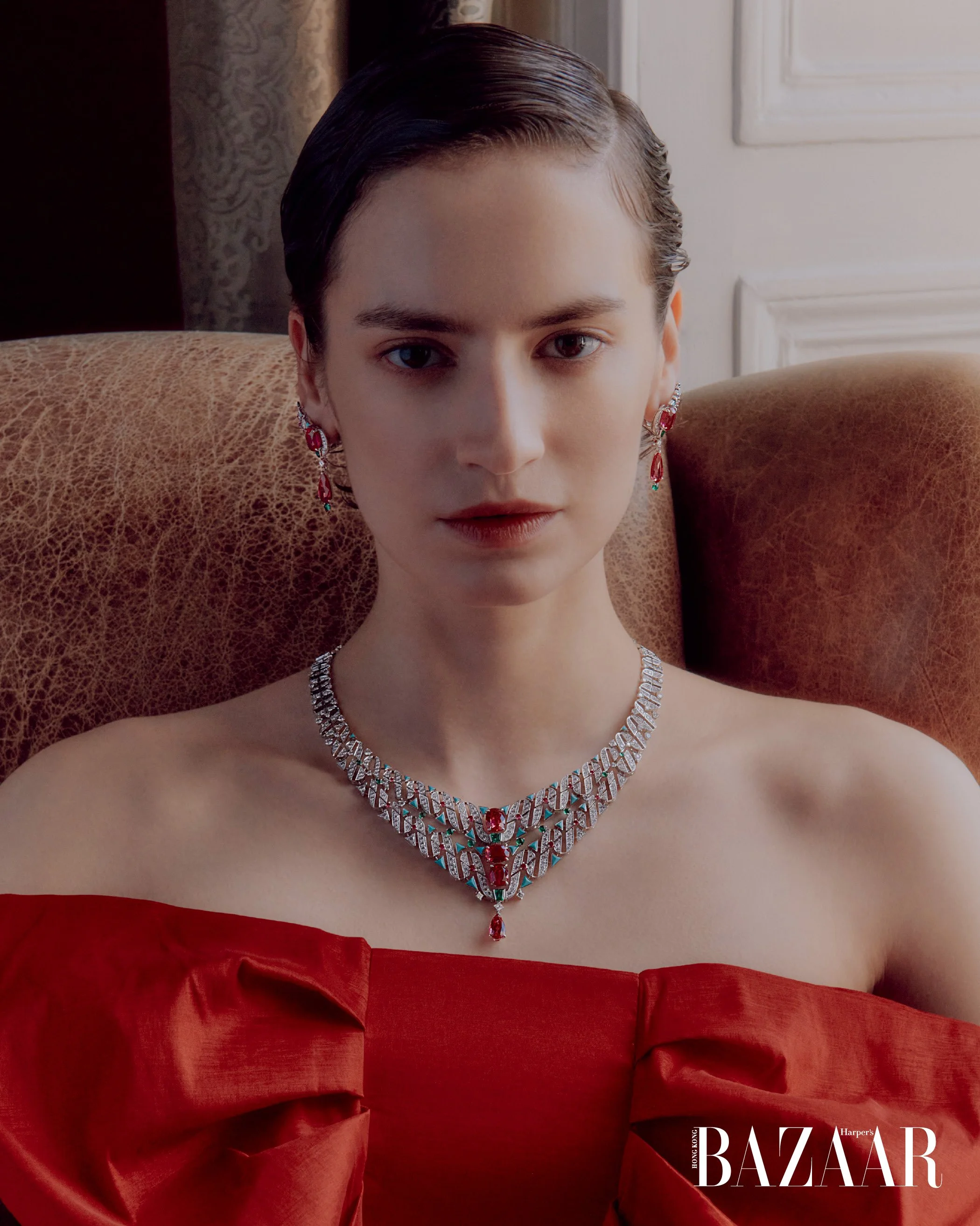 BAZ446_Jewelry Focus_Cartier Styling4.jpeg