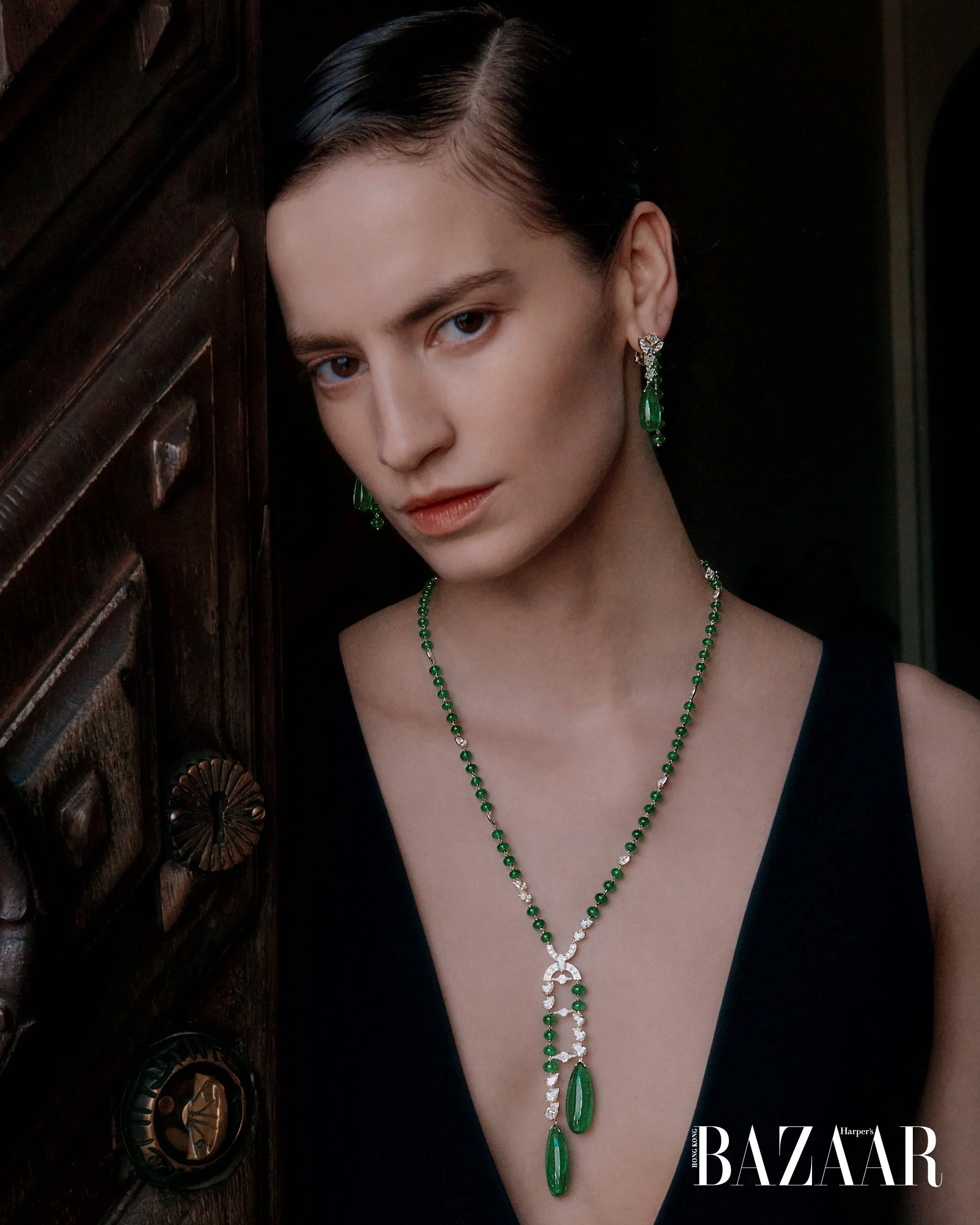 BAZ446_Jewelry Focus_Cartier Styling5.jpeg