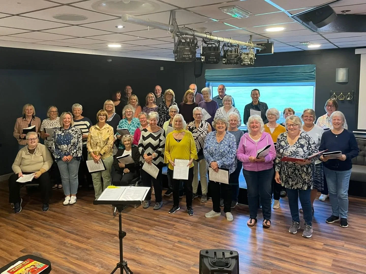 milnrow - choir.jpg