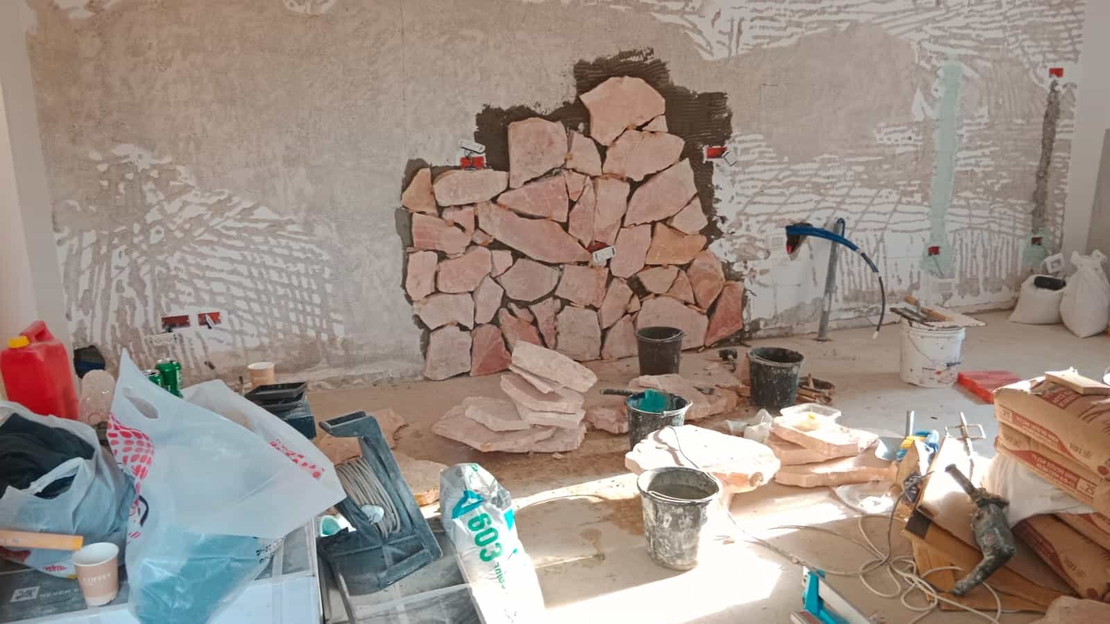 har-adar-stone-wall-cladding-interior-maor-renovations (5).jpg