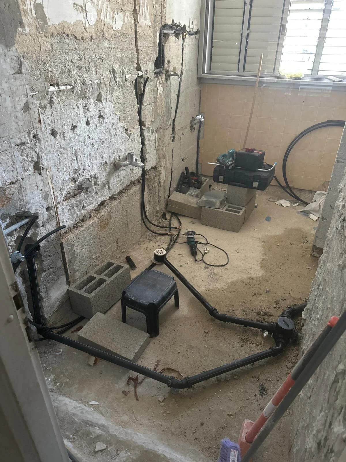 petah-tikva-bathroom-renovation-maor-renovations (7).jpg