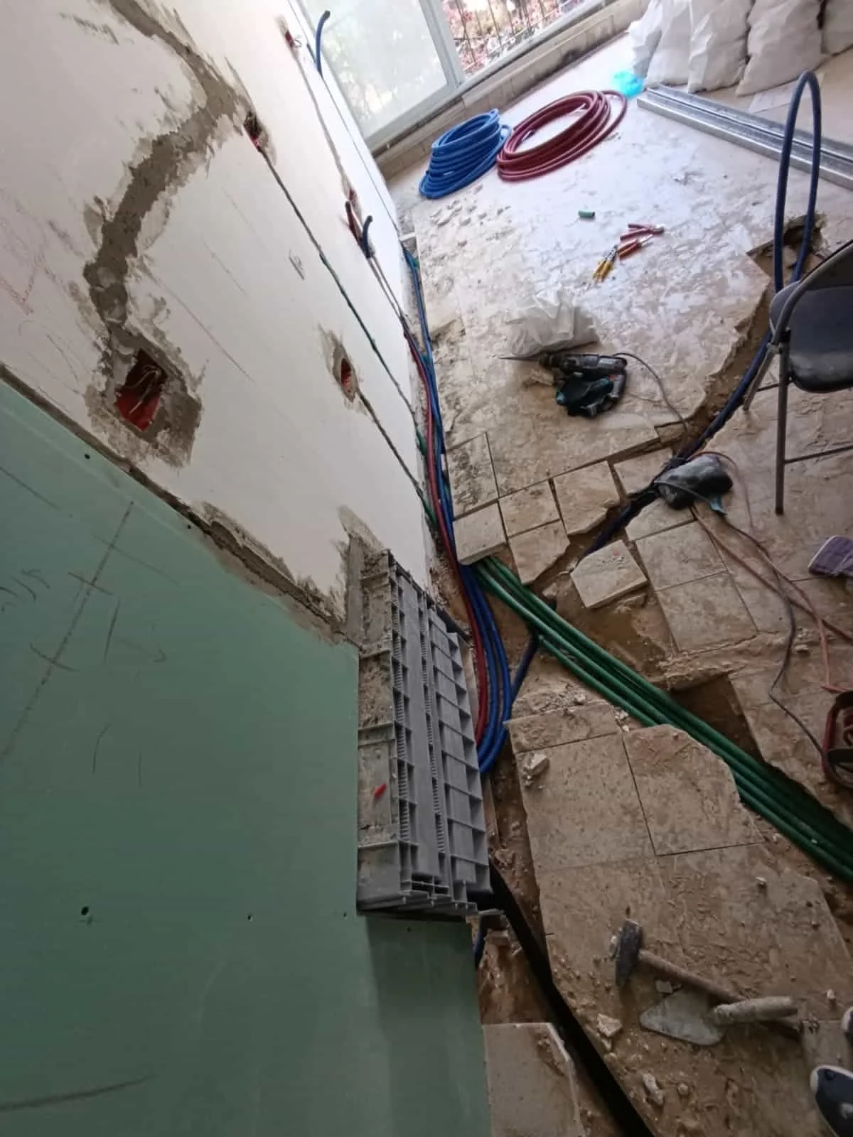 complete-apartment-renovation-tel-aviv-maor-renovations (14).jpeg