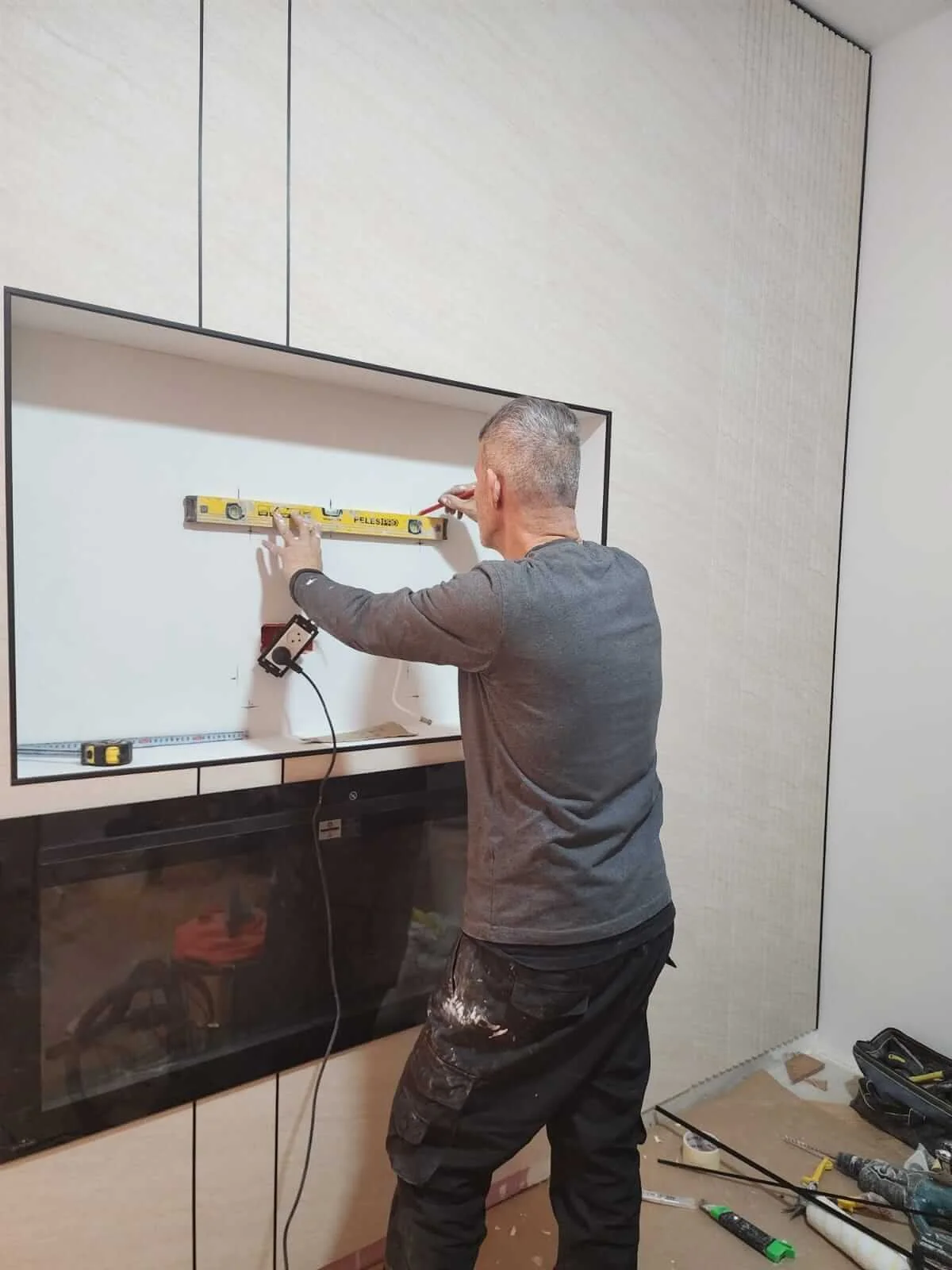 עבודות גמר ושיפוץ דירה בדגש על דיוק ומדידה בפתח תקווה | מאור שיפוצים