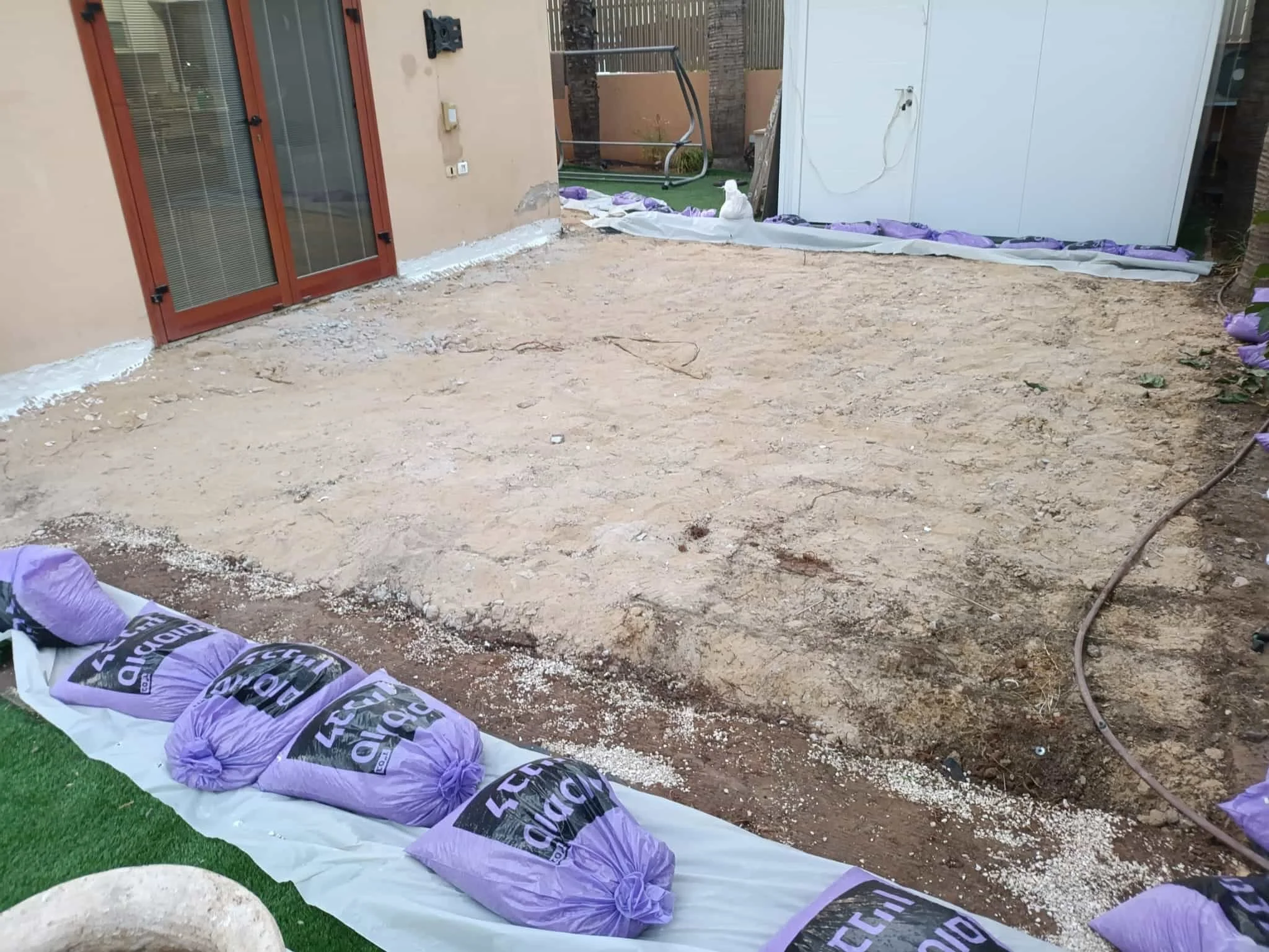 rosh-haayin-outdoor-flooring-pergola-maor-renovations (2).jpg