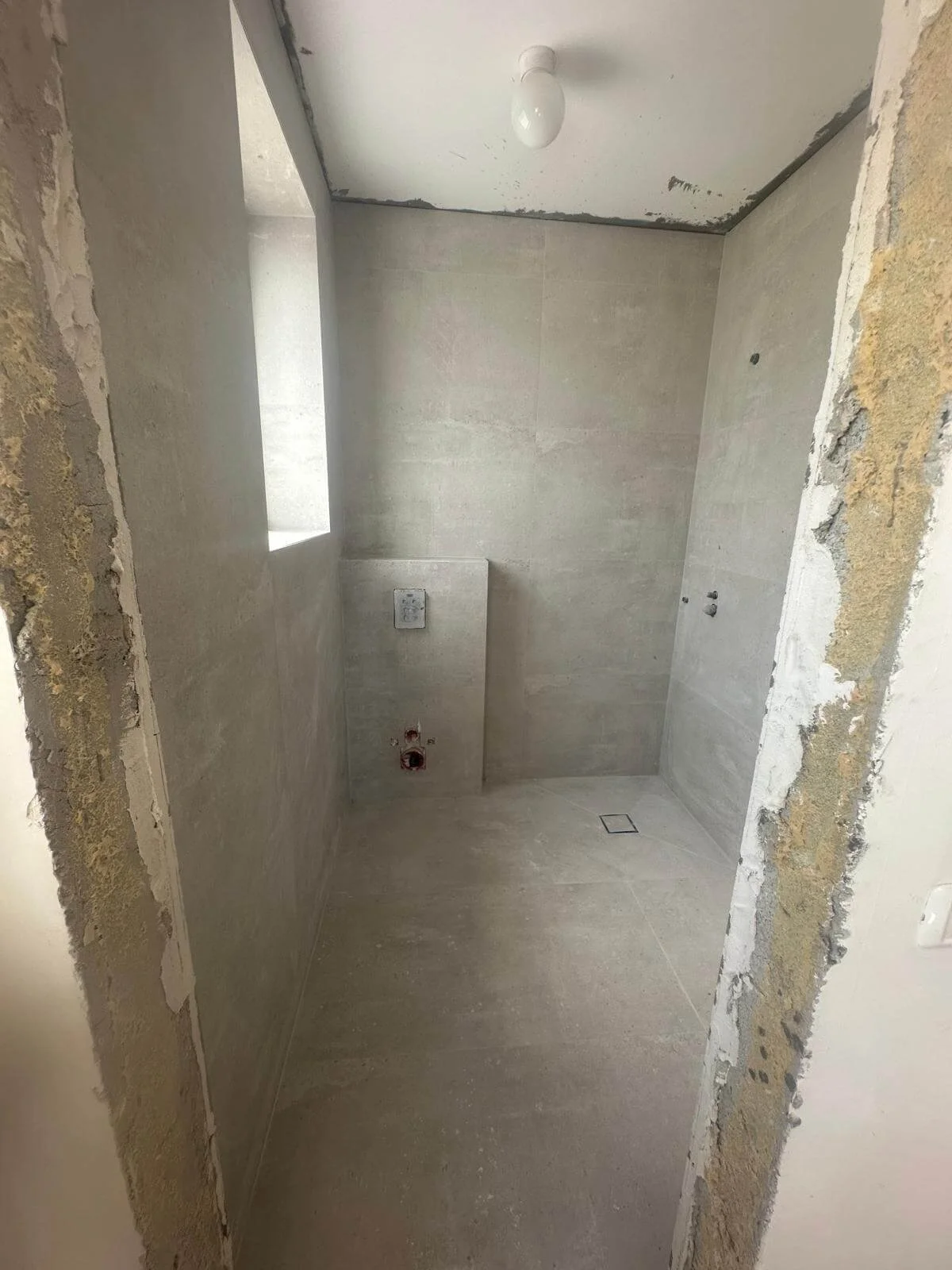 har-adar-bathroom-renovation-maor-renovations (6).jpg