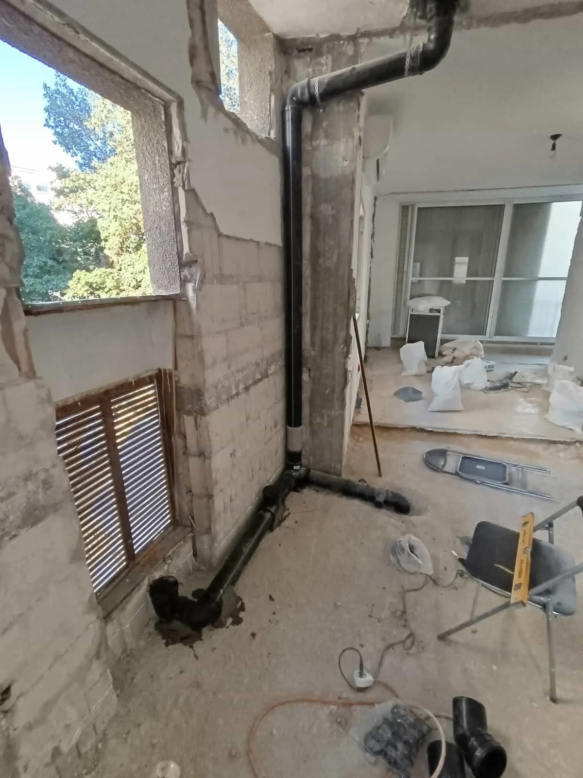 complete-apartment-renovation-tel-aviv-maor-renovations (8).jpg