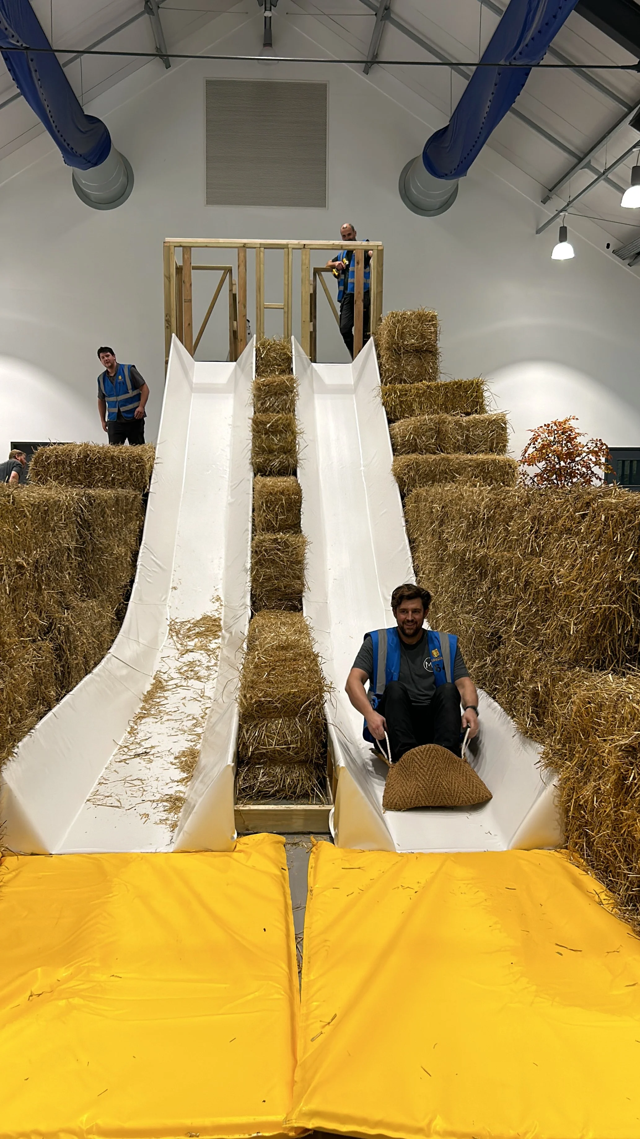 Longleat - 8m high Haybale Slide