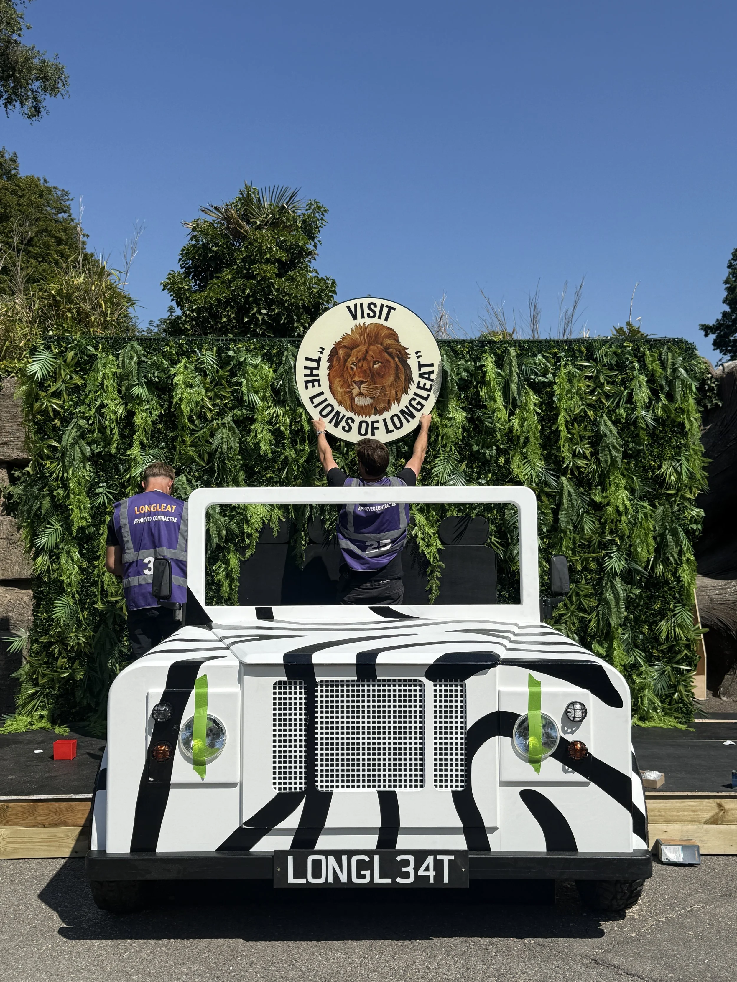 longleat-retro-jeep-event-installation