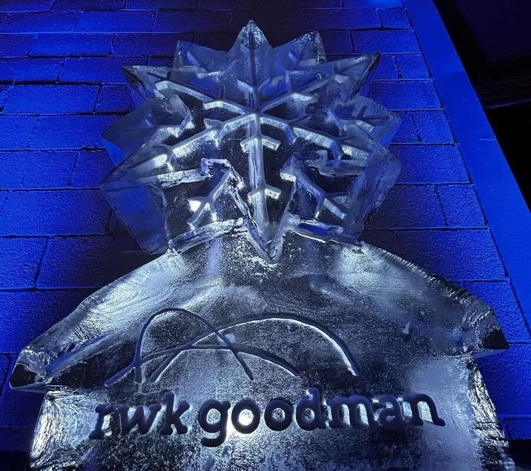 Festive: Branded Vodka Ice Luge - POR