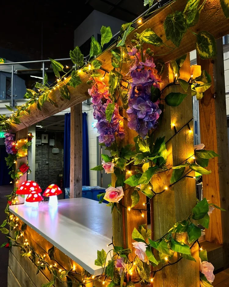 Enchanted Garden: Potting Shed Bar - £550 + VAT