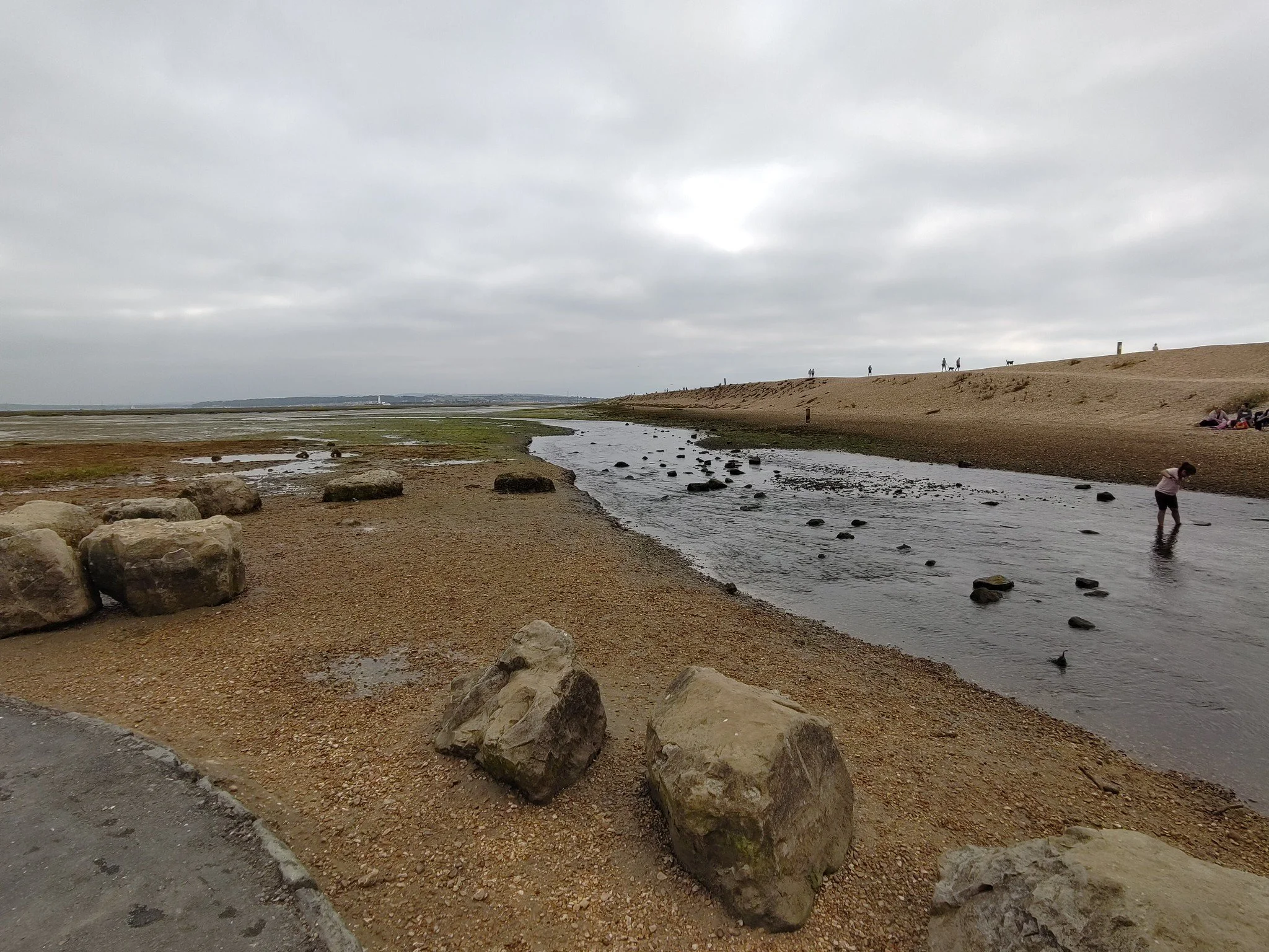 Crabbing Sturt Pond Channel