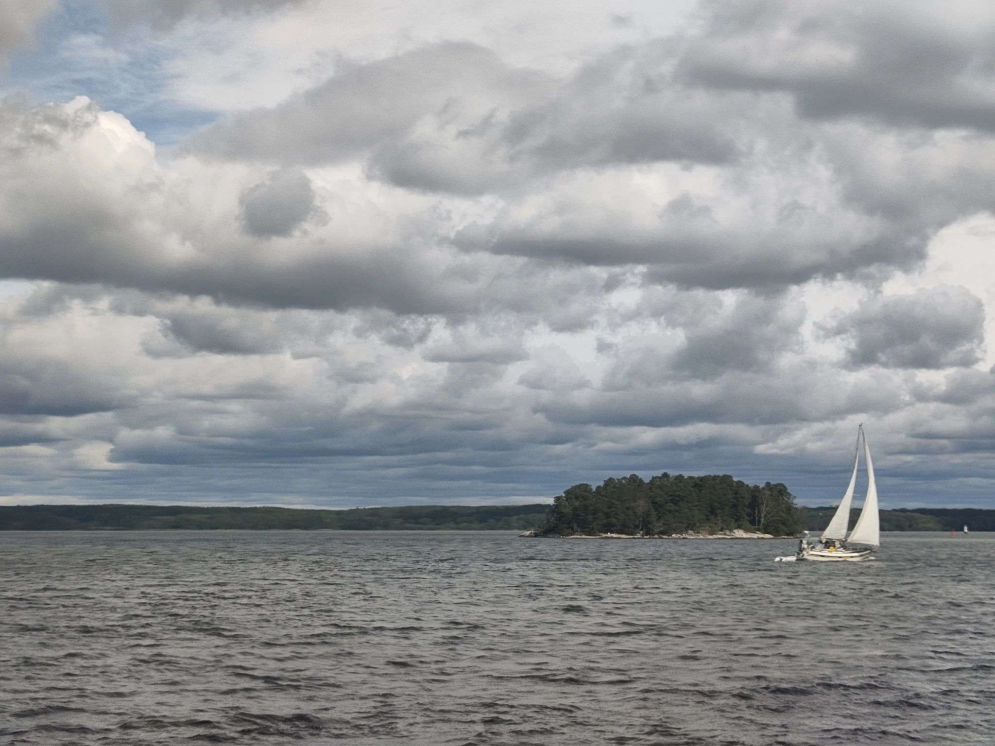 Sailing the Archipelago