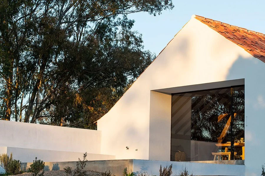 Portugal-Yoga-retreat-center-house.jpg