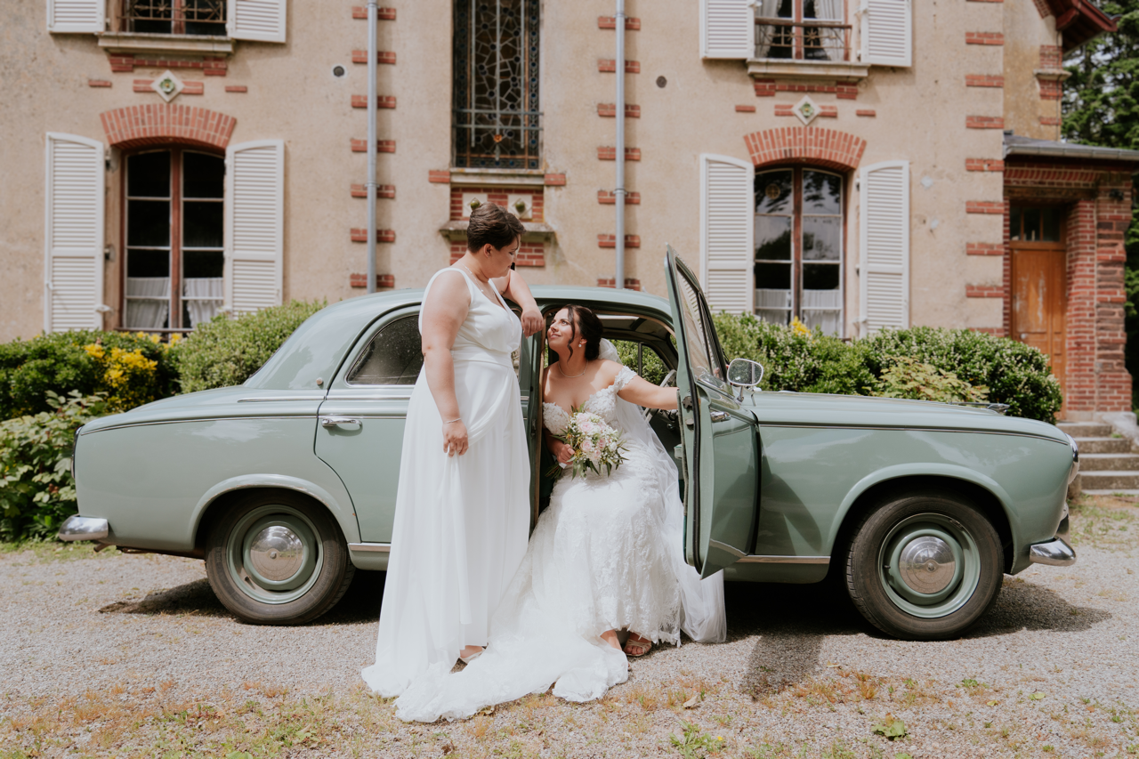 Belle voiture L&A-13 - Grande.png