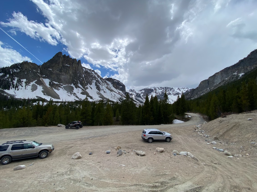 a drive up hellroaring