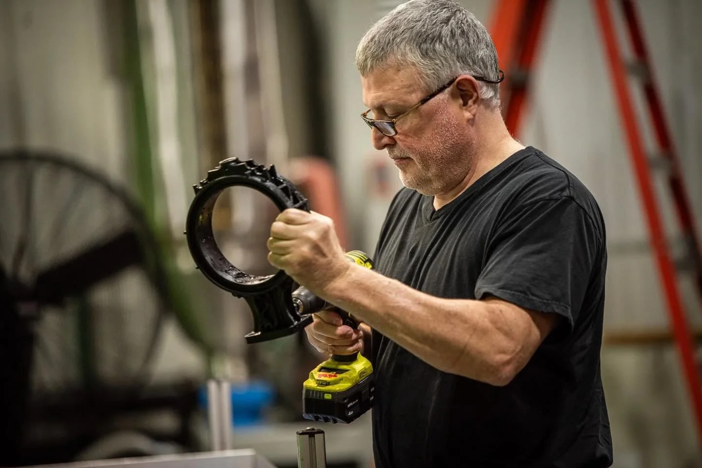 We help keep your production lines running smoothly by offering comprehensive molding and assembly services&mdash;all in one place. Whether your product requires precise individual handling or high-volume output, we have the flexibility to meet your 