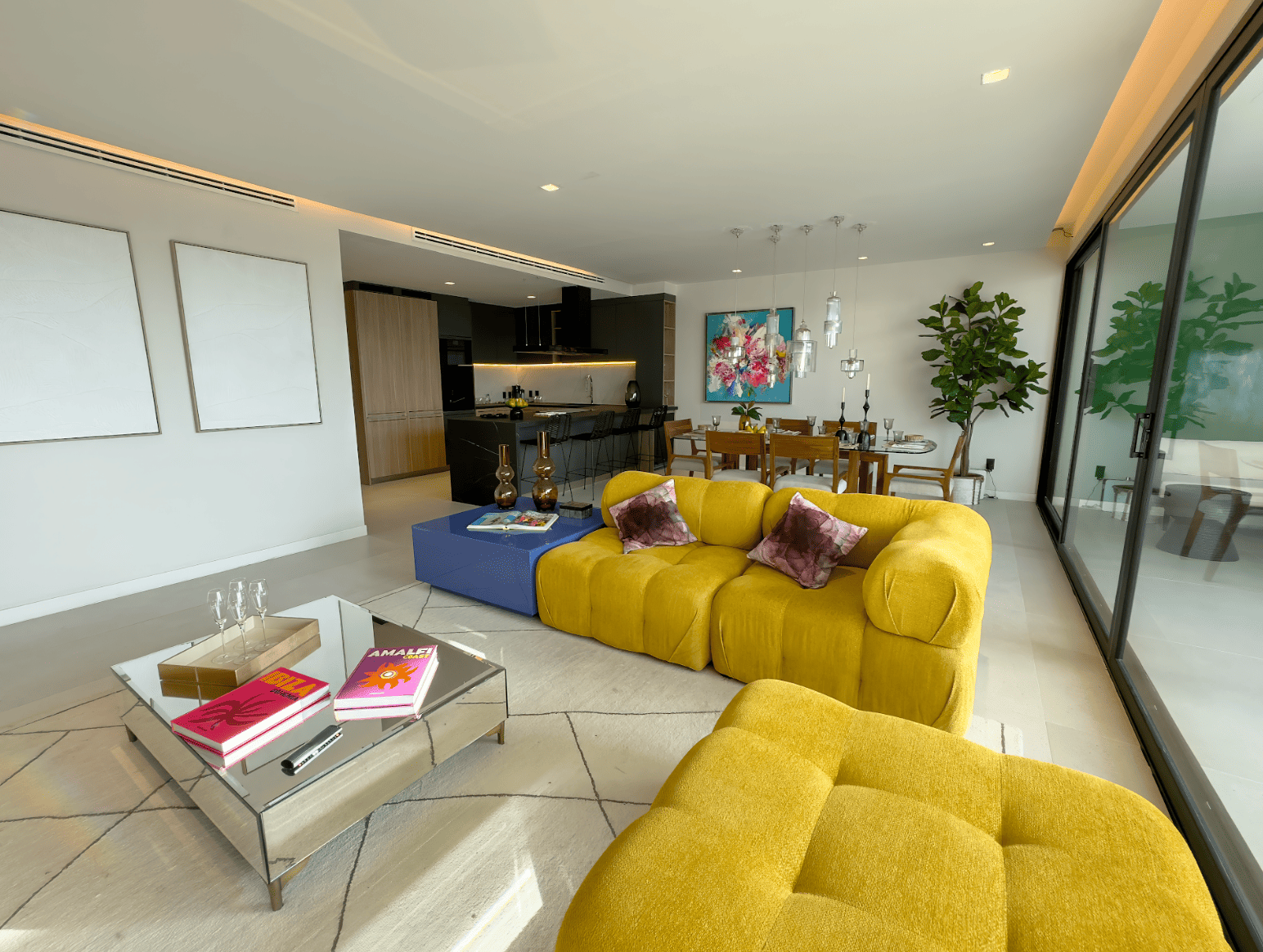 Macondo-Playacar-Showrooom 1.png