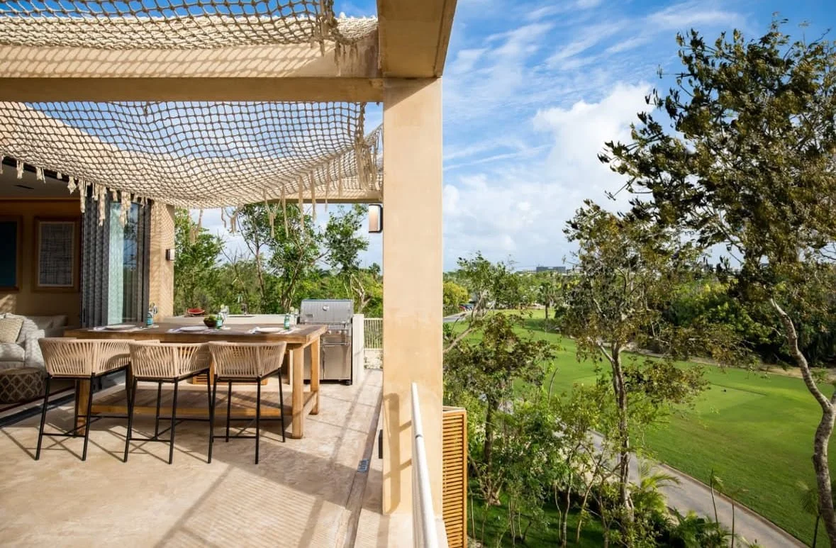 Palm Villa Estate Homes Corasol 5.jpg