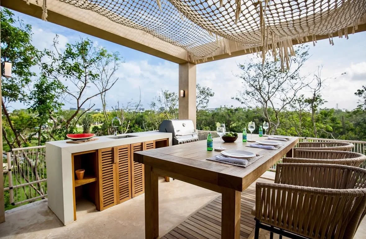 Palm Villa Estate Homes Corasol 4.jpg
