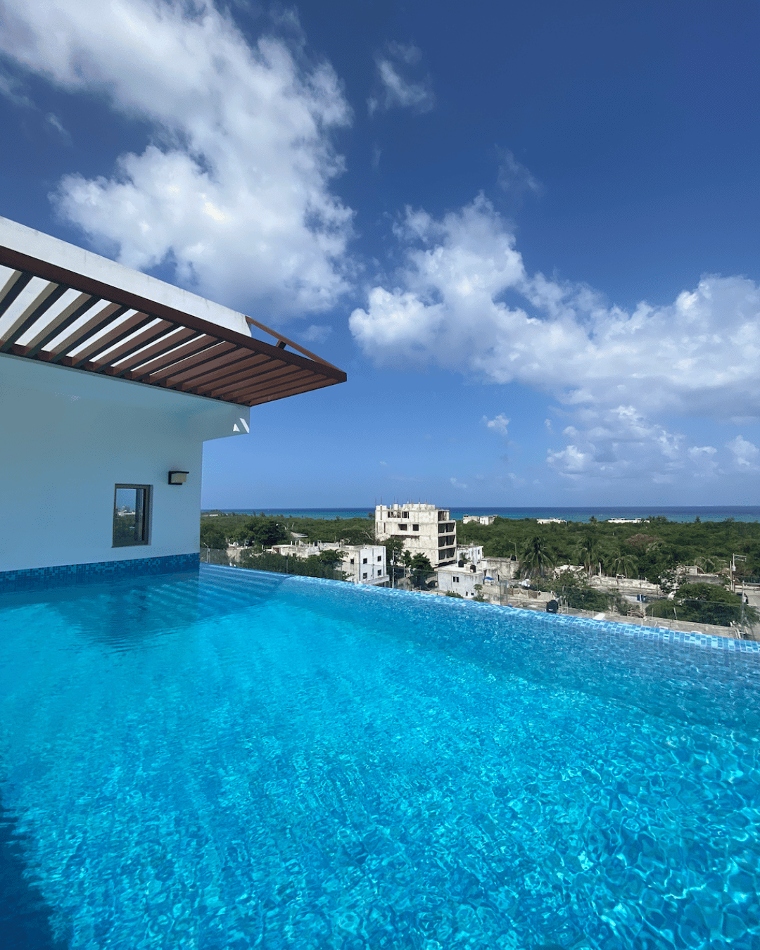 Colosio Playa del Carmen 2.png