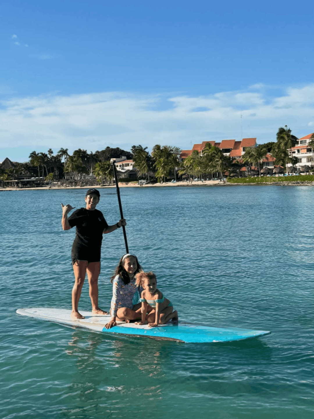 Puerto Aventuras Activities for Kids - Paddelboard. 3.png