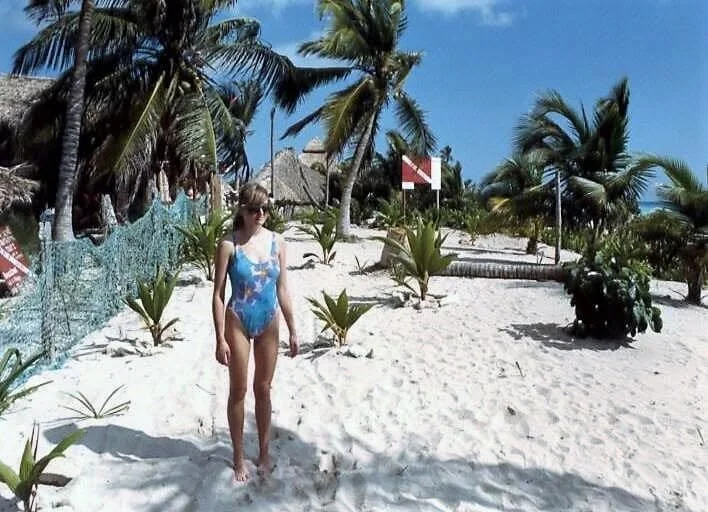 Playa del Carmen in the 1980s.jpg