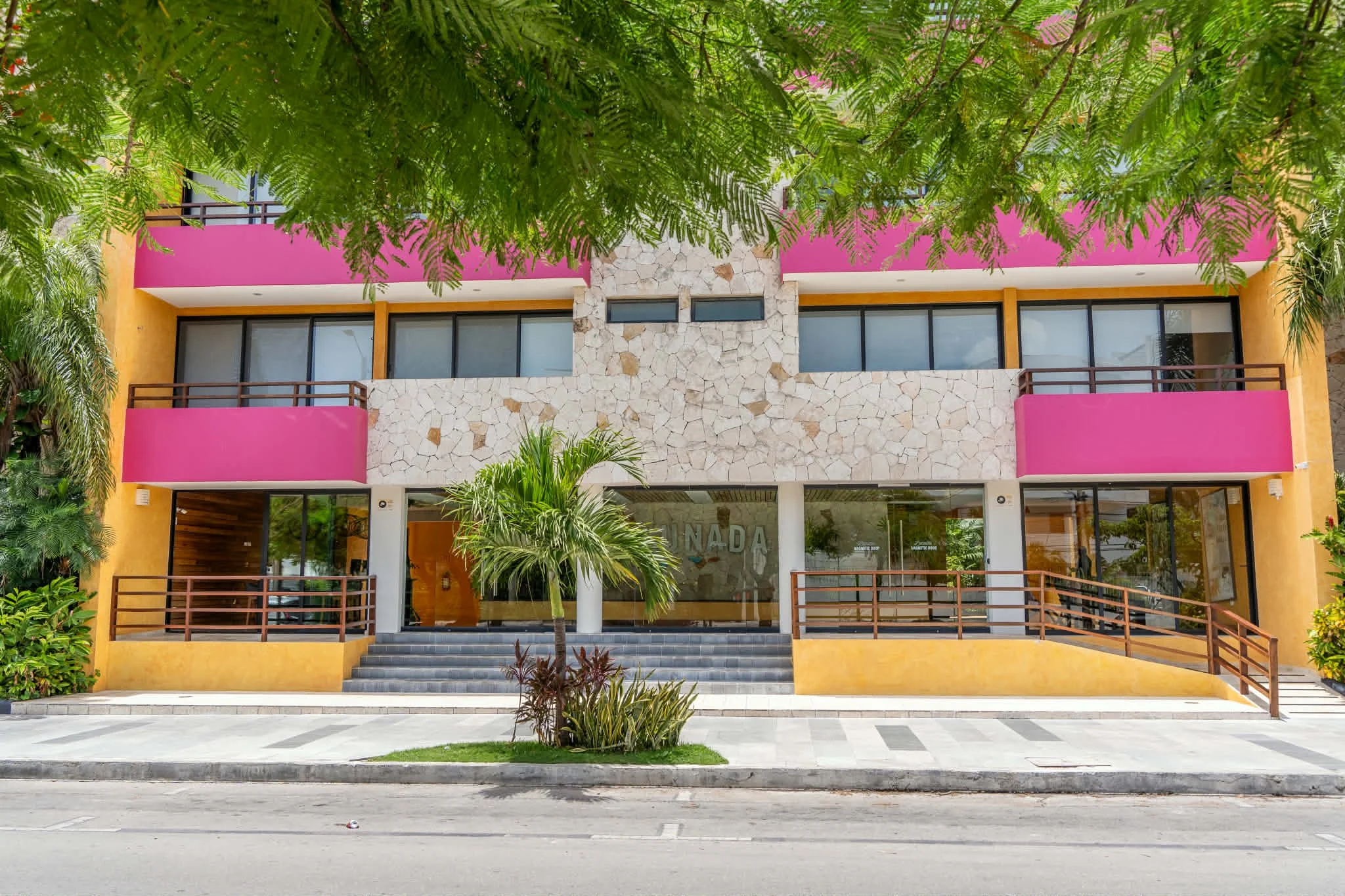 Lunada Playa del Carmen Amenities.JPG