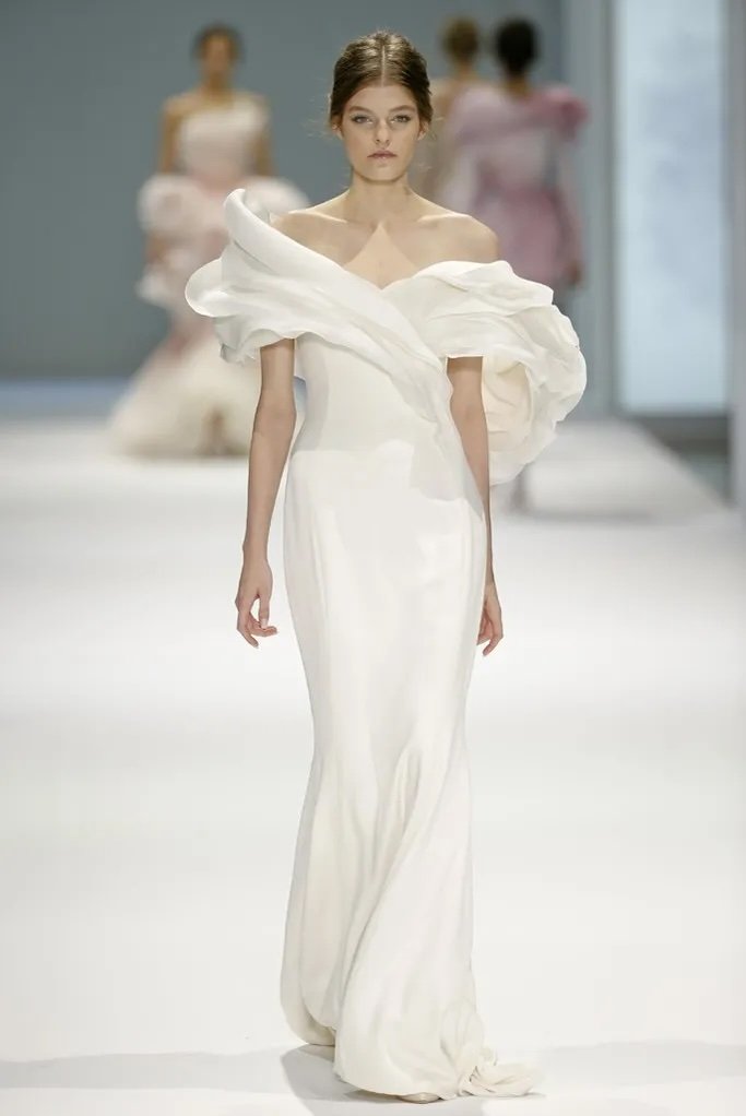 RALPH AND RUSSO SS16