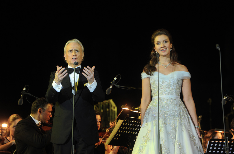 Carly Paoli for UNICEF concert 2015
